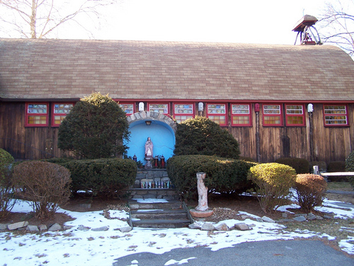 Chapel dedicated to the eight French Jesuits, the most famous of whom was St. Isaac Jogues, were martyred